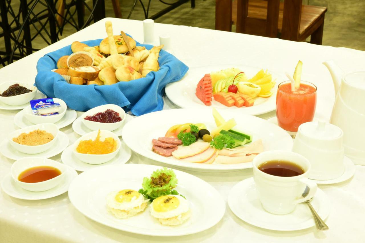 마리나 파시쿠다 비치 호텔 Passikudah 외부 사진